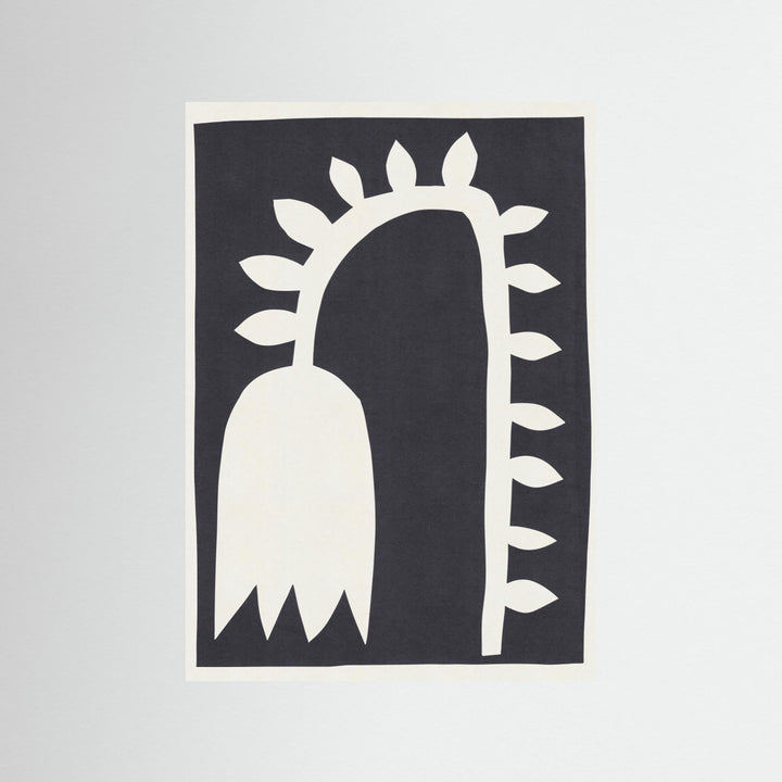 Black Tulip 2 by Alisa Galitsyna - Fine Art Paper Print - dreamtprint.art - 14 x 21 cm / 5 x 8″ (A5)