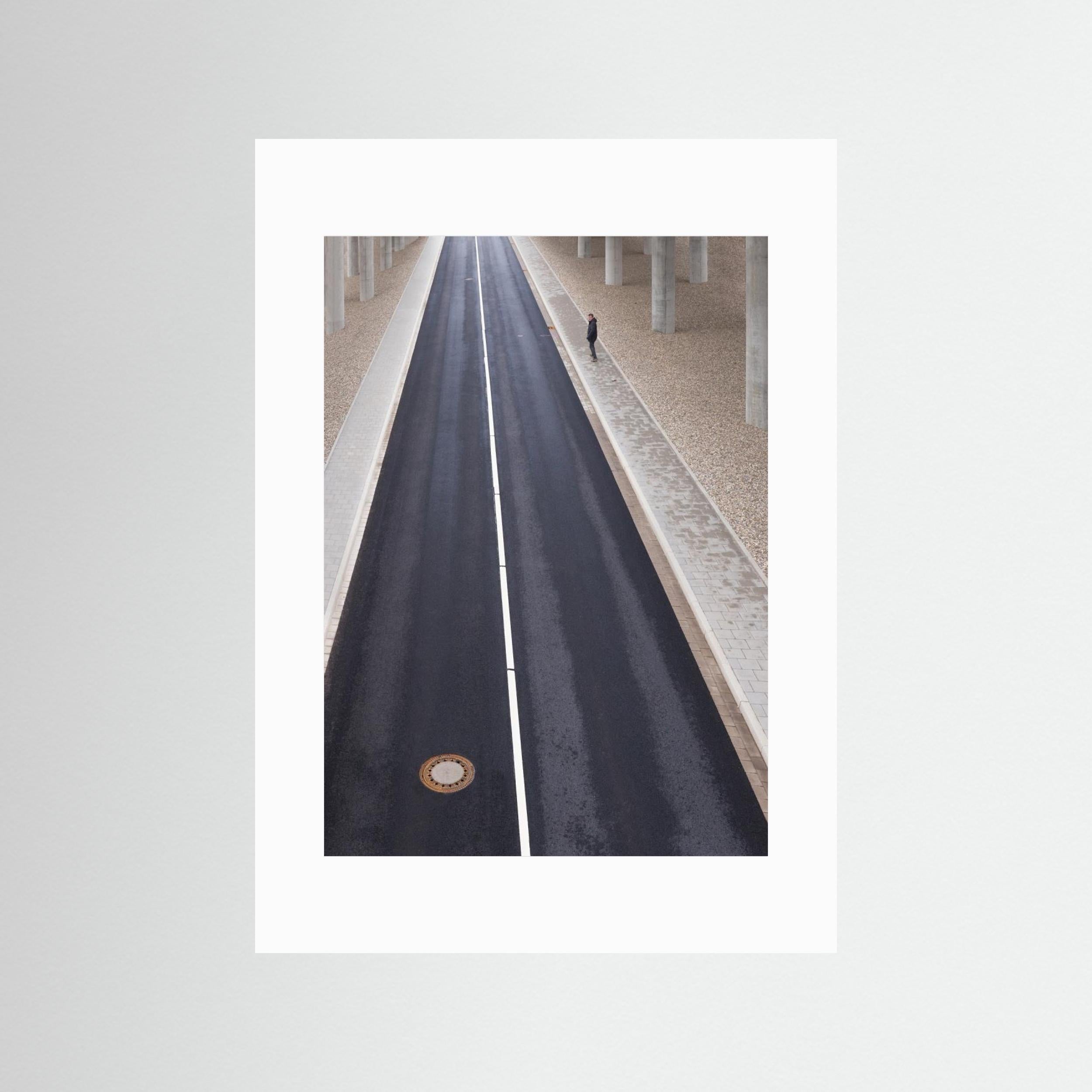 waiting for by Klaus Lenzen