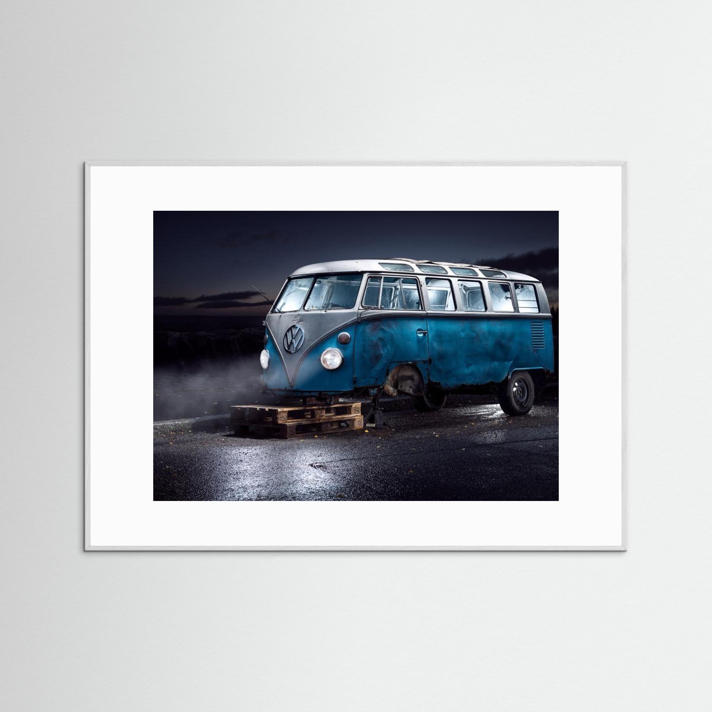 VW Kleinbus by Petri Damstén