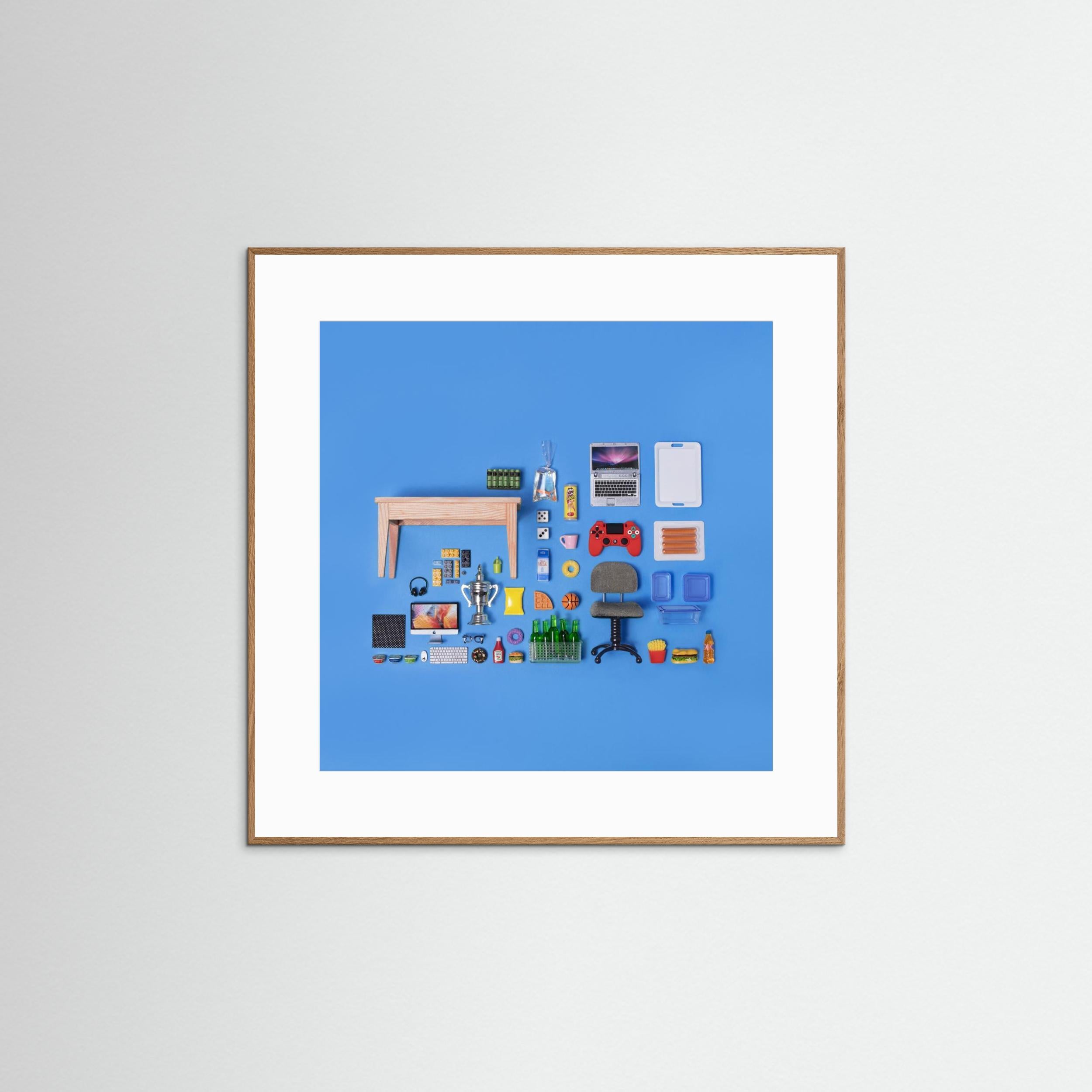 Dollhouse inventory / dark blue by Julia Ramiro